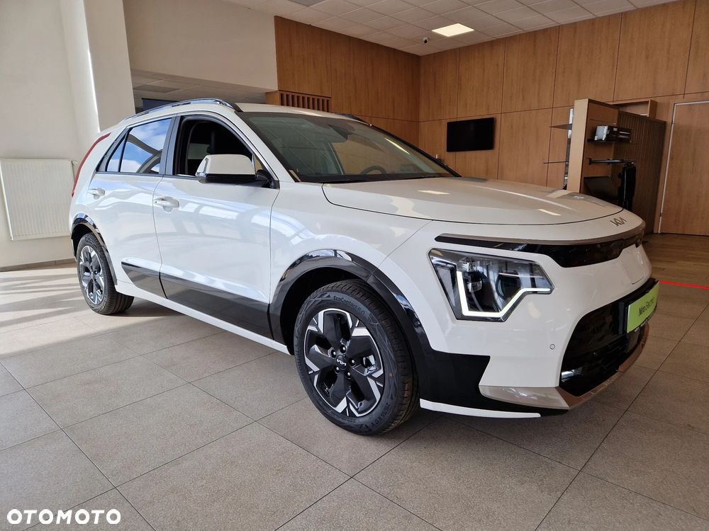 Kia Niro 64kWh L