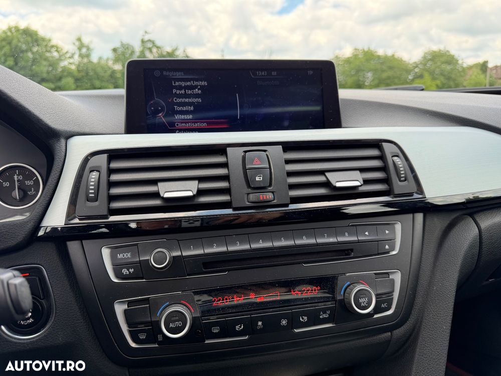 BMW Seria 3 320d DPF M Sport Edition - 11