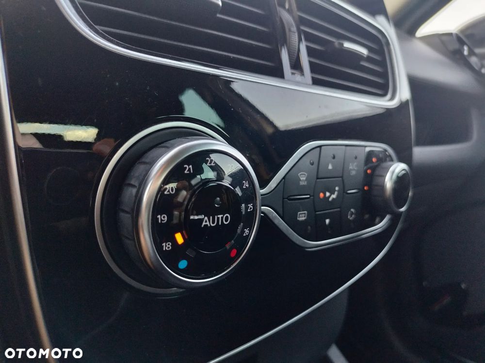Renault Clio 1.2 16V Limited - 27