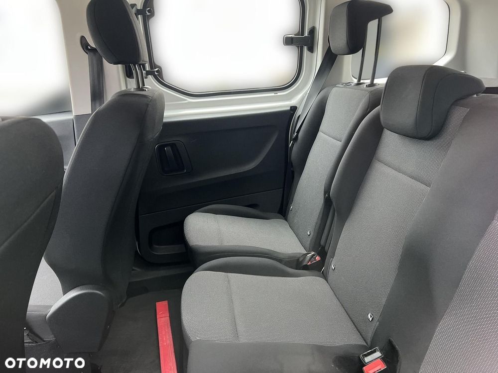 Toyota Proace City Verso 1.5 D-4D Combi - 13