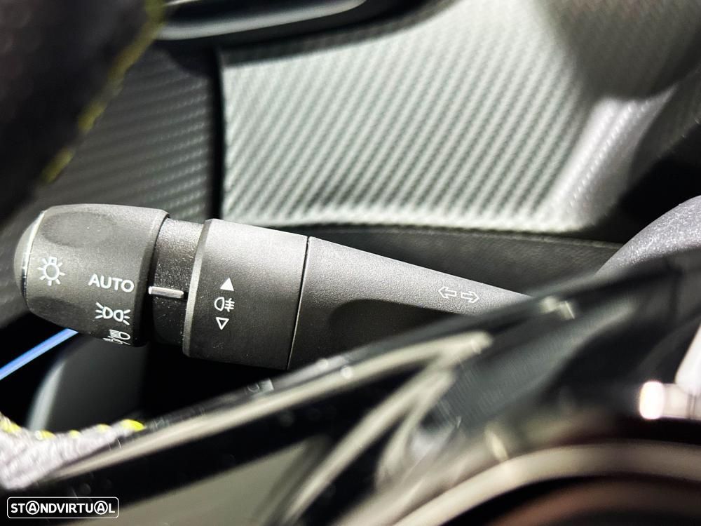 Peugeot e-208 50 kWh GT Pack - 52