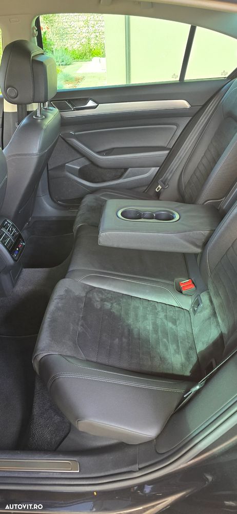 Volkswagen Passat 2.0 TDI DSG R Executive - 8