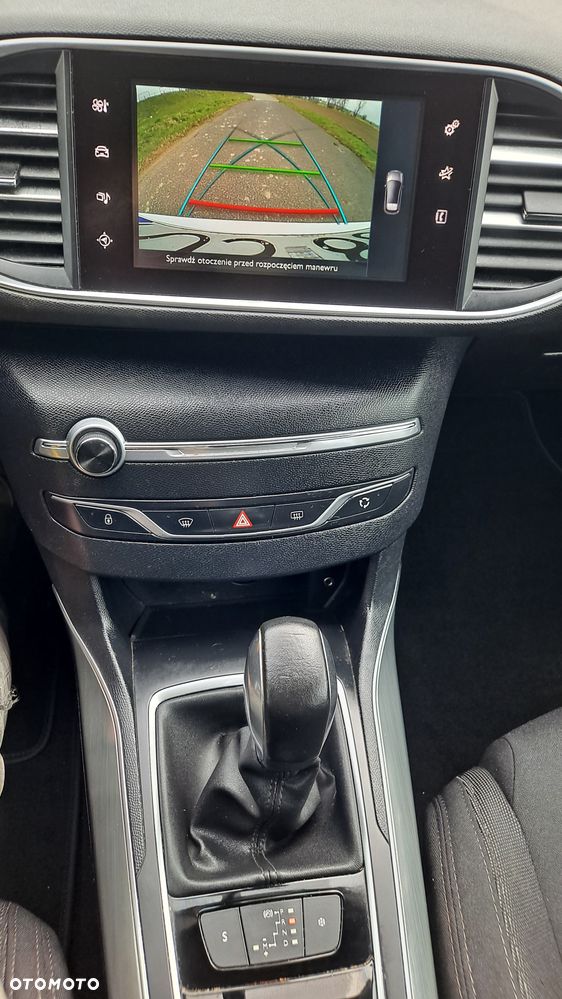 Peugeot 308 PureTech 130 EAT6 Stop & Start Allure - 13