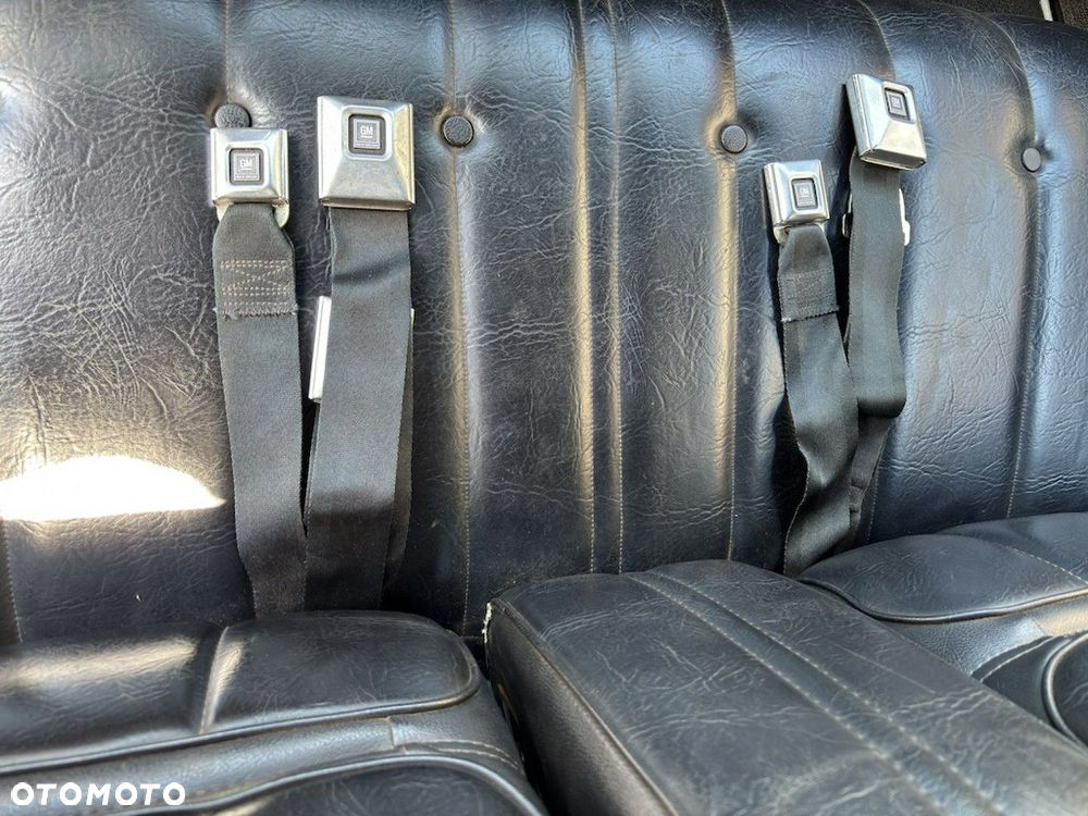 Oldsmobile Toronado - 24