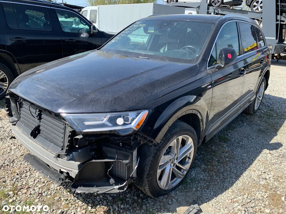 Audi Q7 - 11