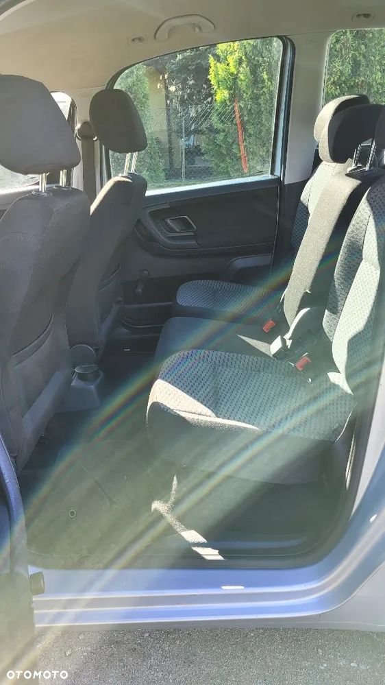 Skoda Roomster 1.6 TDI DPF Ambition - 17