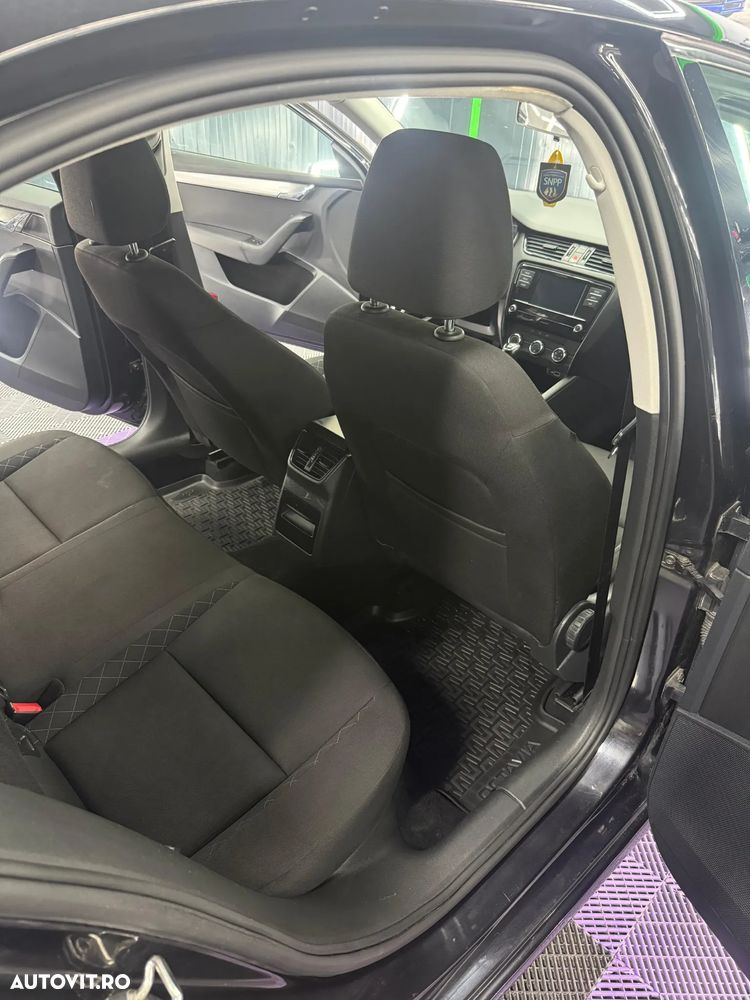 Skoda Octavia 1.6 TDI Style - 27