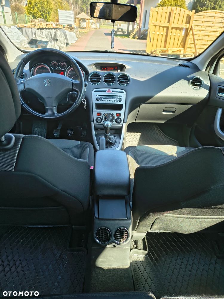 Peugeot 308 1.6 Trendy - 10