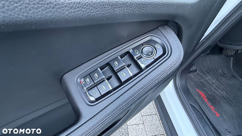 Porsche Macan PDK - 19