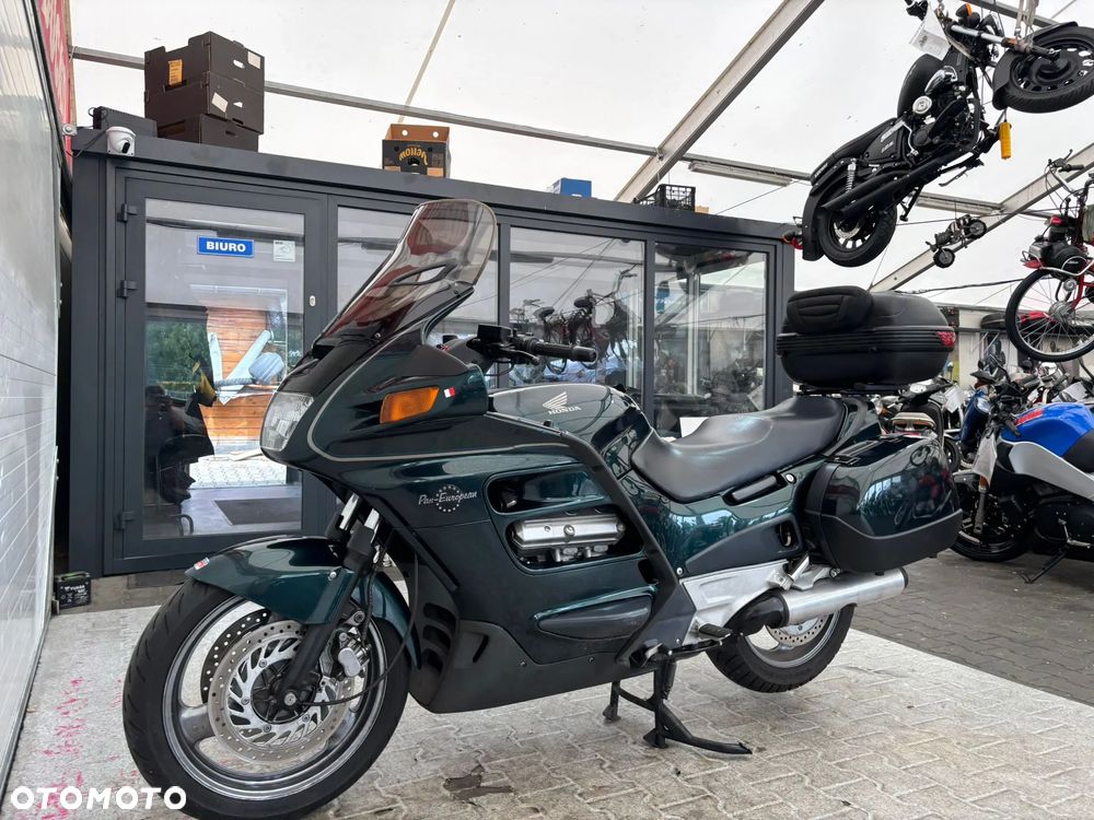 Honda ST - 3