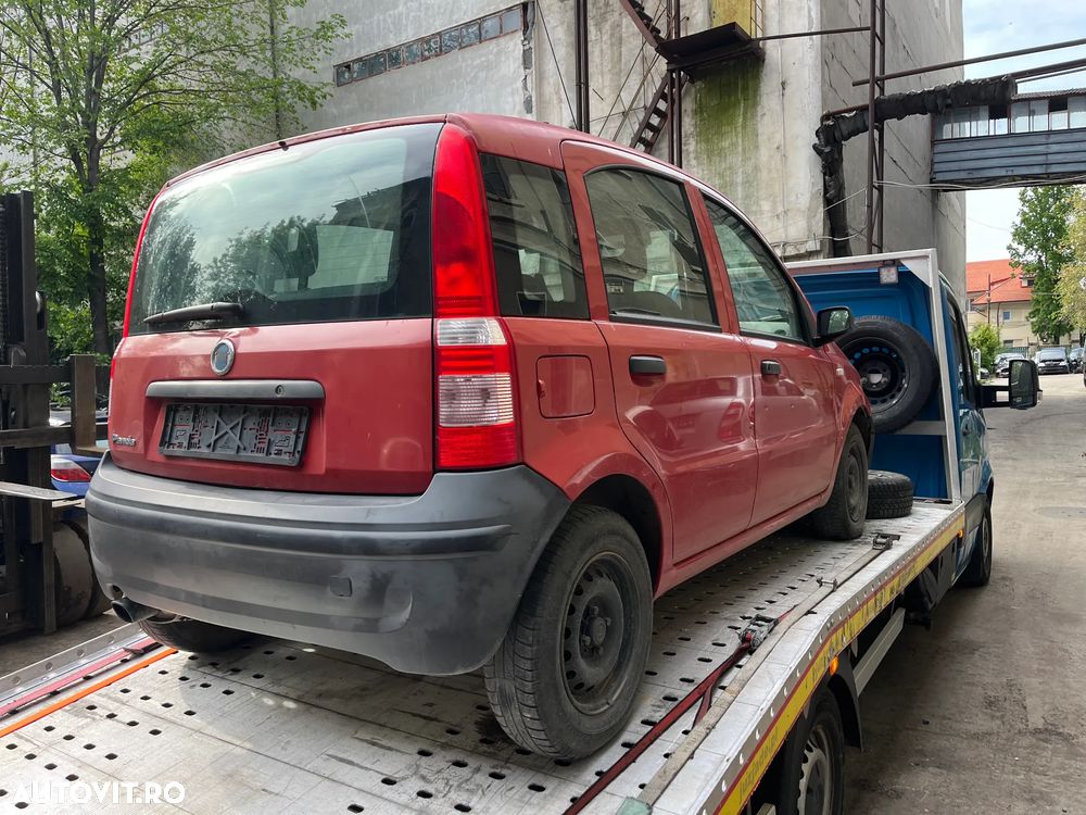 Dezmembrez Fiat Panda 2005 rosu benzina - 9