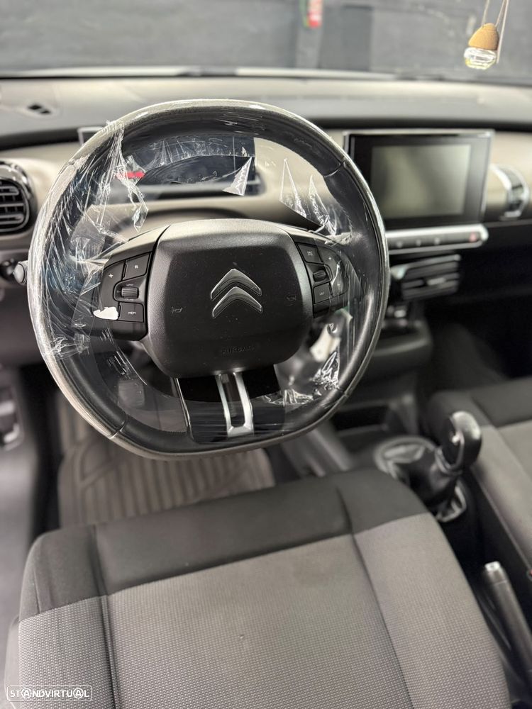 Citroën C4 Cactus 1.2 PureTech Feel Ed.Silver - 19