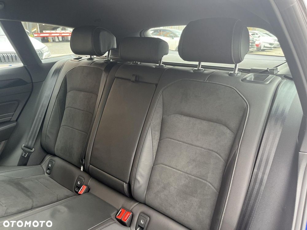 Volkswagen Arteon 2.0 TSI R-Line DSG - 34
