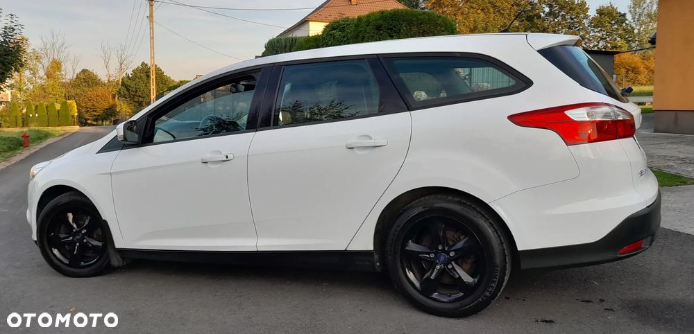 Ford Focus 1.6 16V Fun - 13