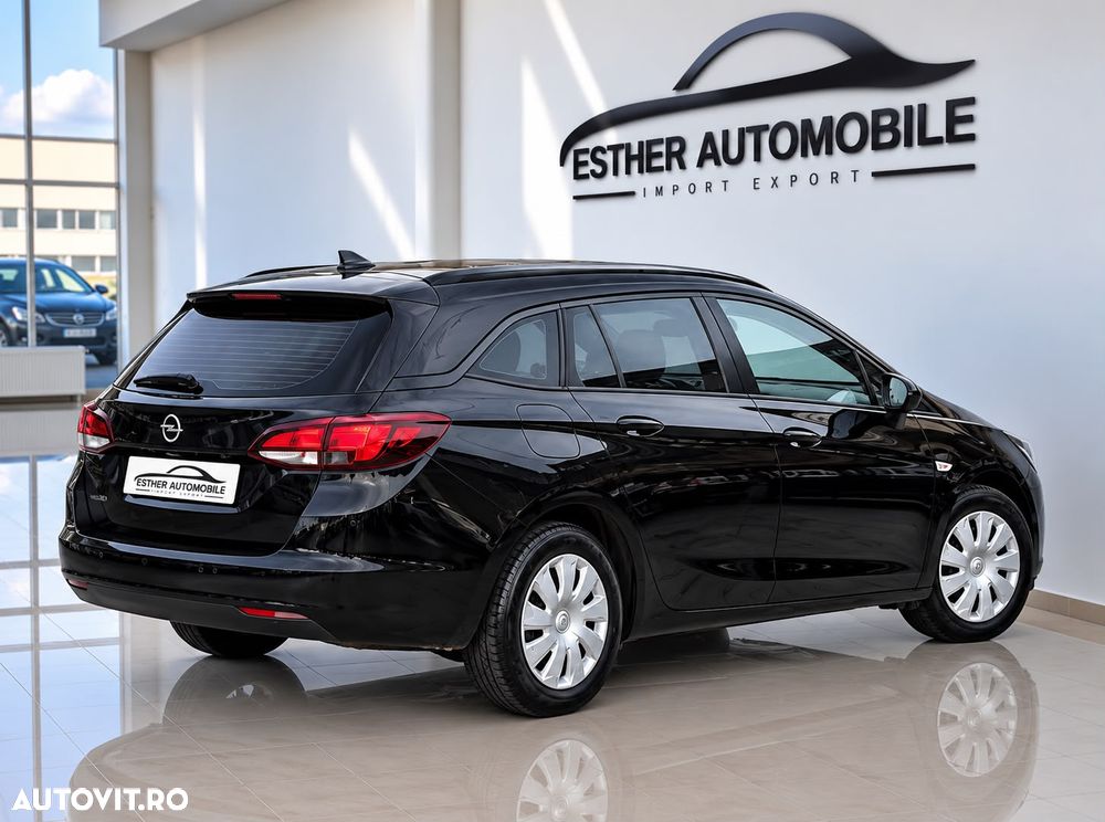 Opel Astra 2018 photo 3