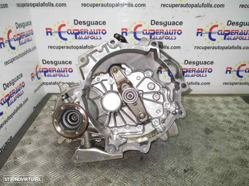 CAIXA VELOCIDADES VOLKSWAGEN POLO 2005 -GRZ - 2
