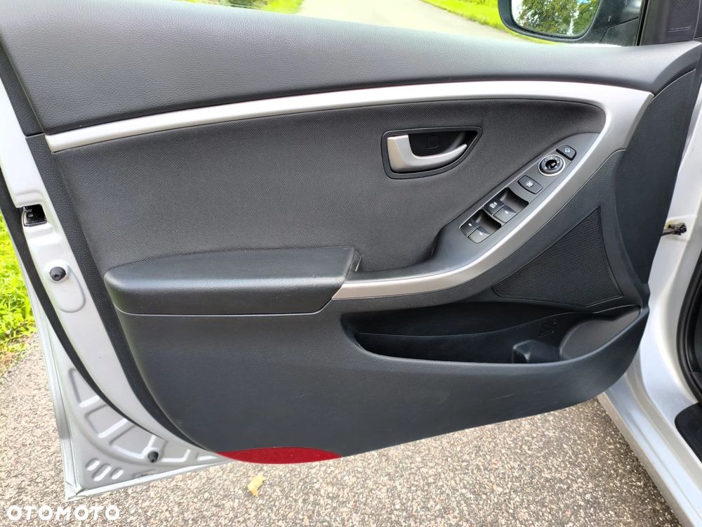 Hyundai i30 - 21