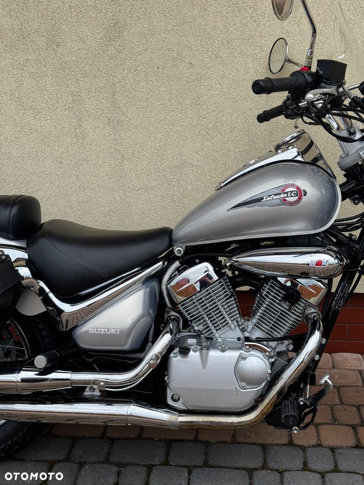 Suzuki Inny - 21