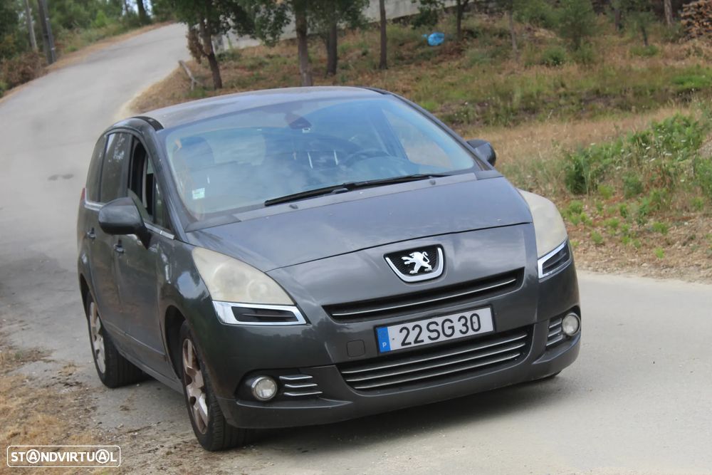 Peugeot 5008 - 2