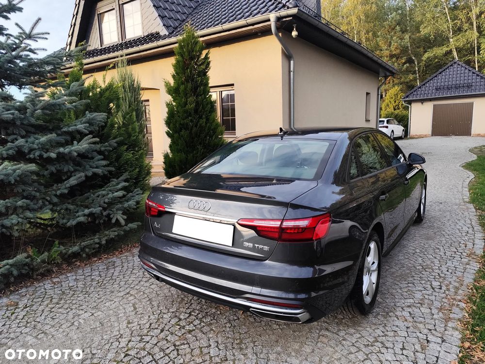 Audi A4 - 8