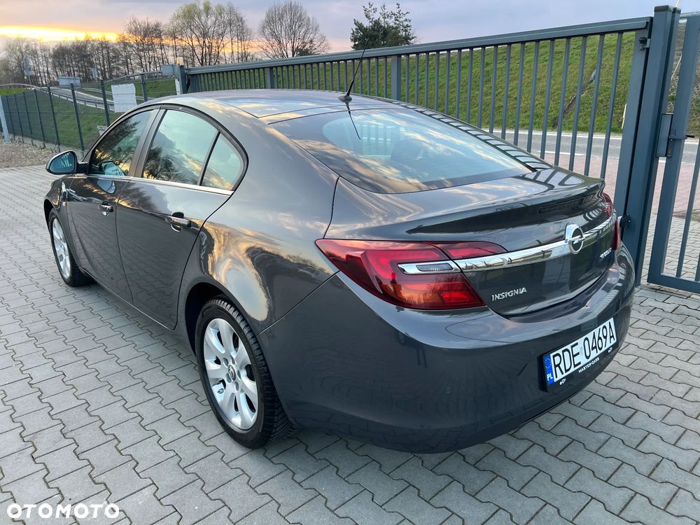 Opel Insignia - 2