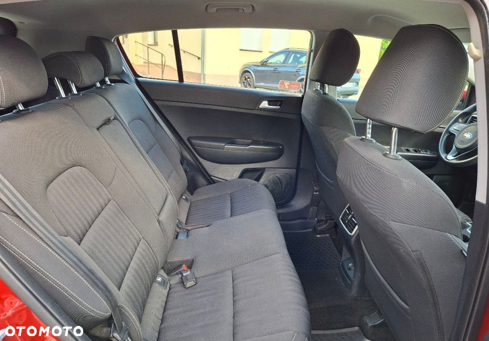 Kia Sportage - 16