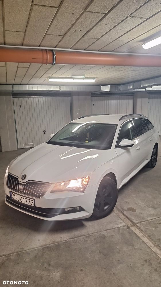Skoda Superb 1.6 TDI Style - 22