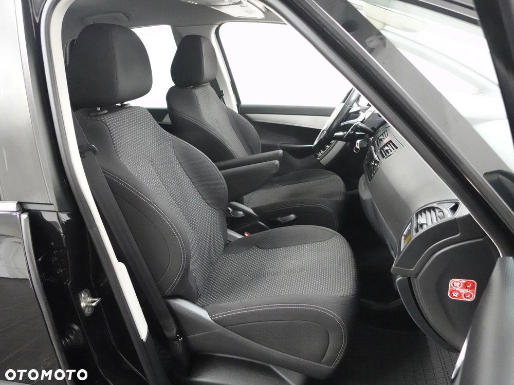 Citroën C4 Picasso - 25