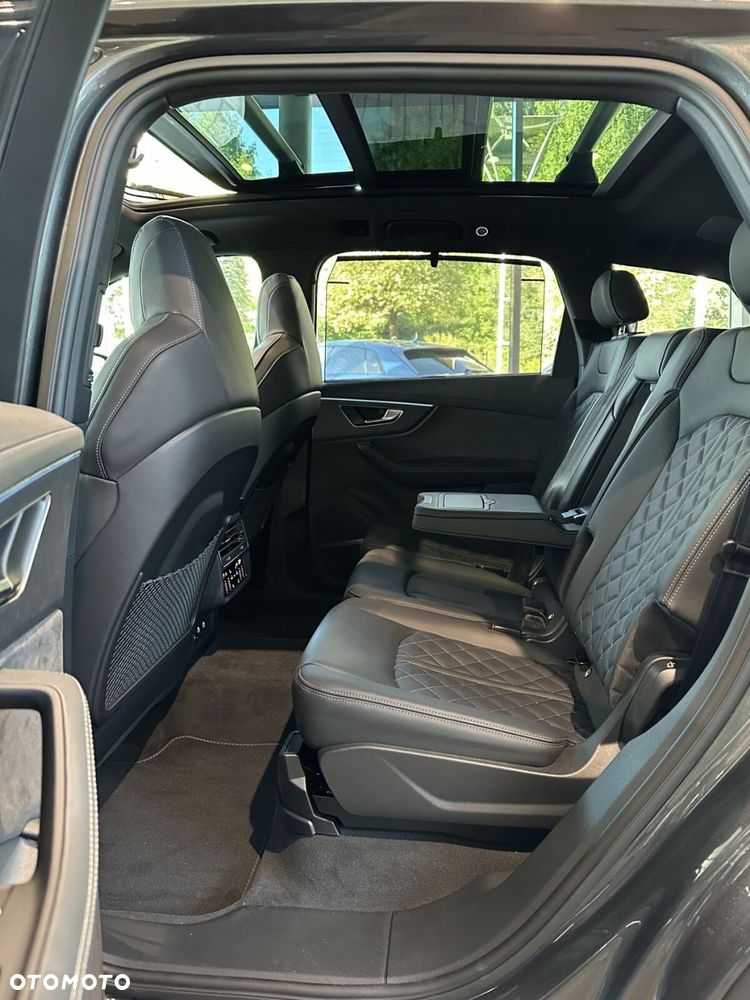 Audi SQ7 - 18