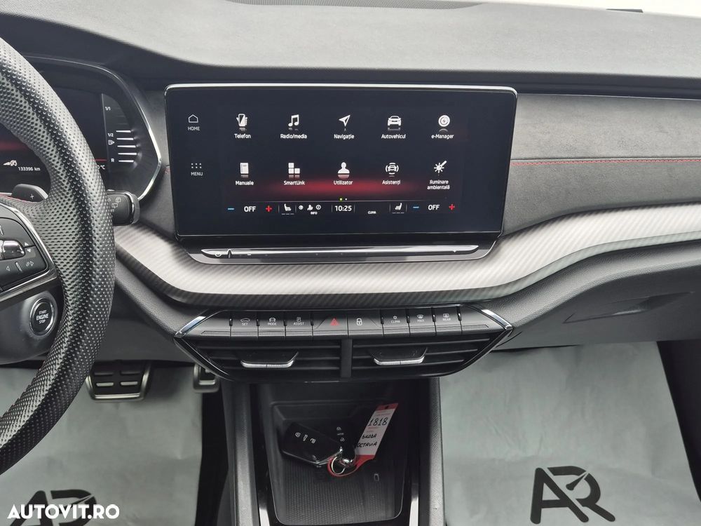 Skoda Octavia 1.4 TSI DSG RS - 18