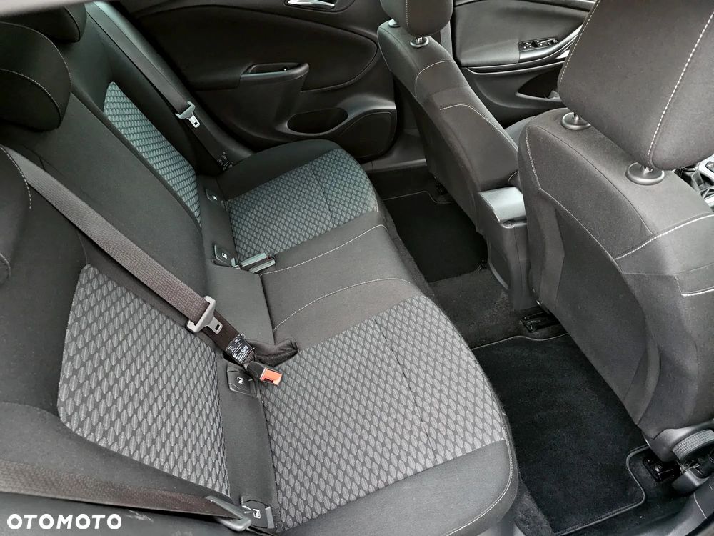 Opel Astra 1.6 CDTI DPF ecoFLEX Sports TourerStart/Stop Selection - 19