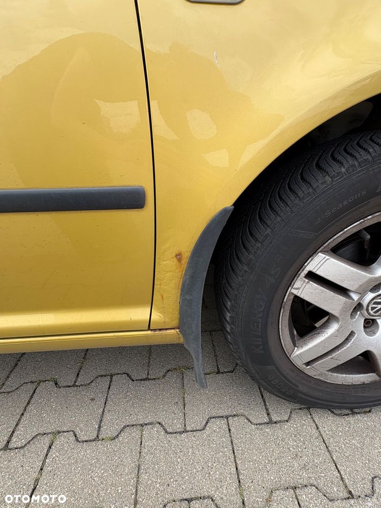Volkswagen Golf - 10