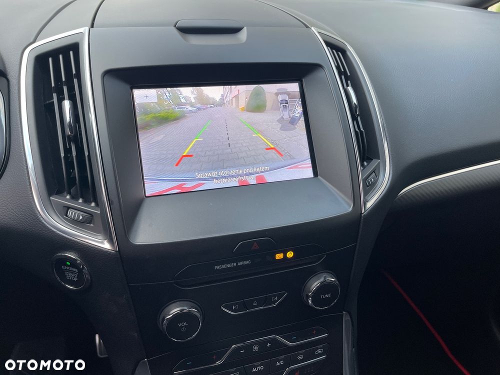 Ford S-Max - 39