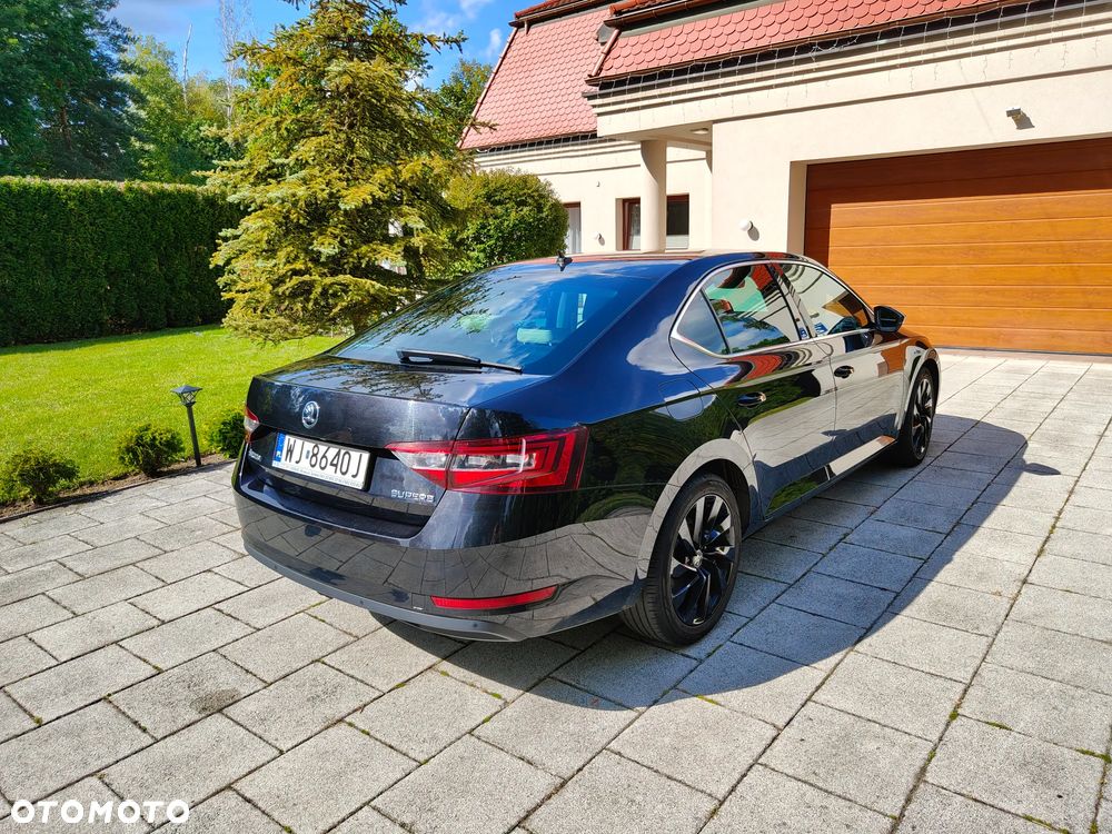 Skoda Superb 2.0 TDI Style DSG - 7