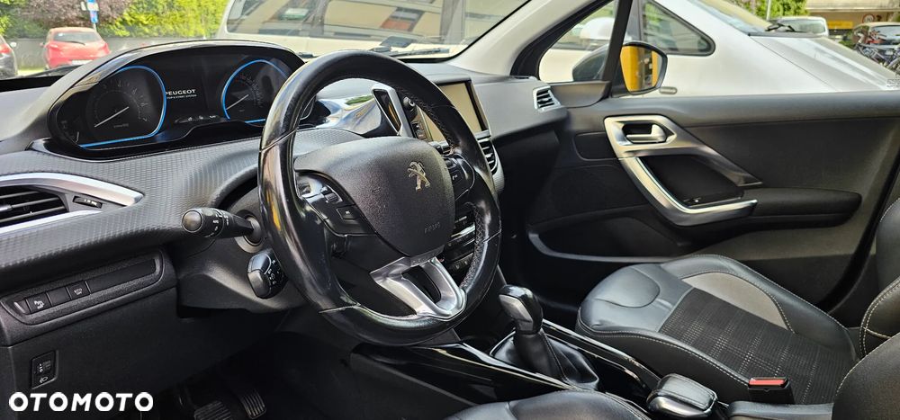 Peugeot 2008 PureTech 110 Stop&Start Allure - 24