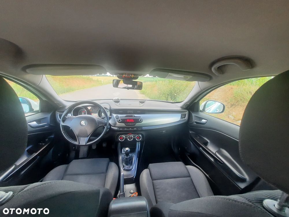 Alfa Romeo Giulietta 1.4 TB 16V Multiair - 4