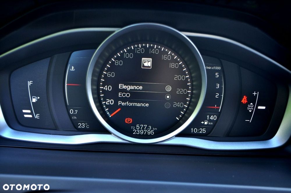 Volvo V60 D2 Drive-E Ocean Race - 23