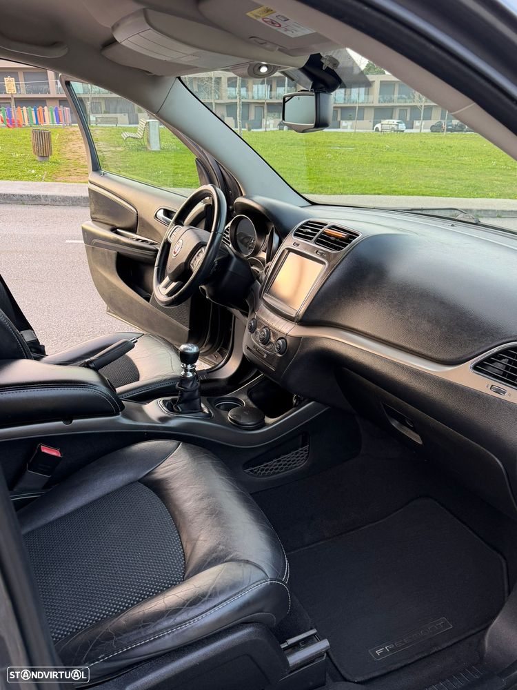 Fiat Freemont 2.0 M-Jet Urban - 7