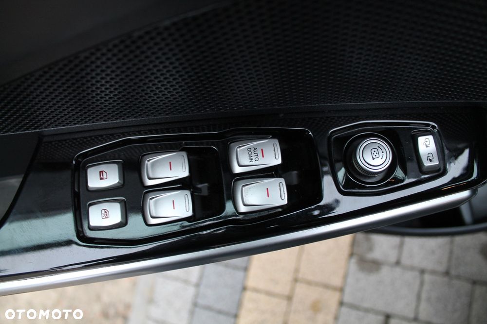 SsangYong/KGM Tivoli - 14
