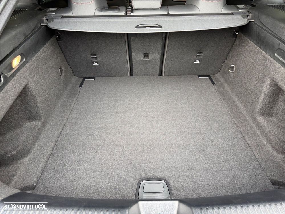 Mercedes-Benz CLA 180 d Shooting Brake AMG Line Aut. - 12