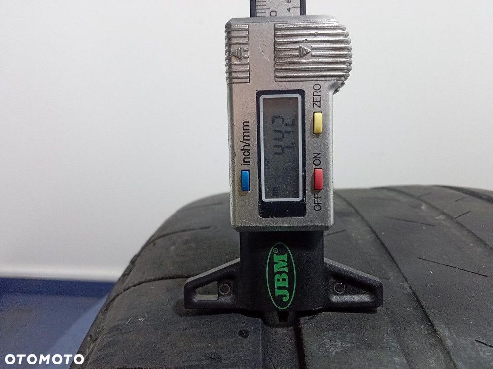 OPONA LETNIA BRIDGESTONE ALENZA 001 255/50R21 - 8