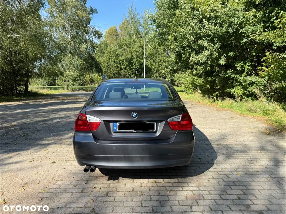 BMW Seria 3 320d - 3