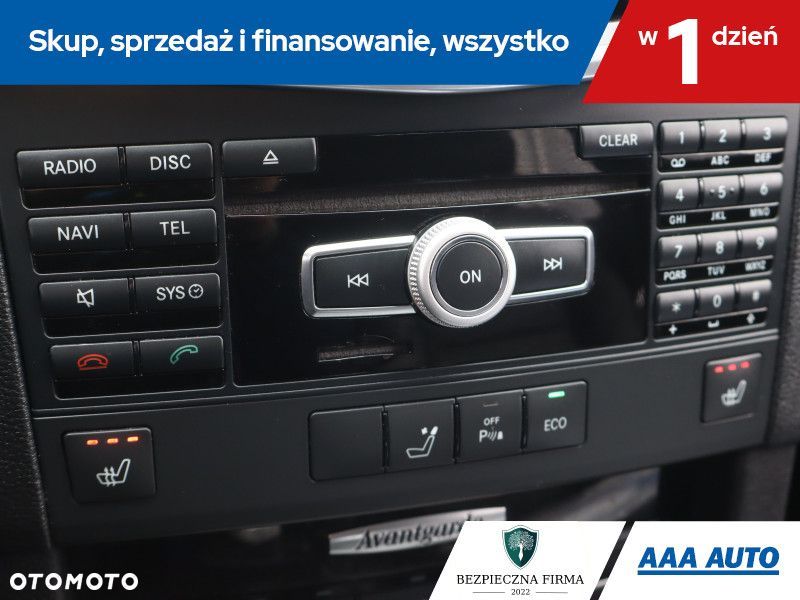 Mercedes-Benz Klasa E - 18