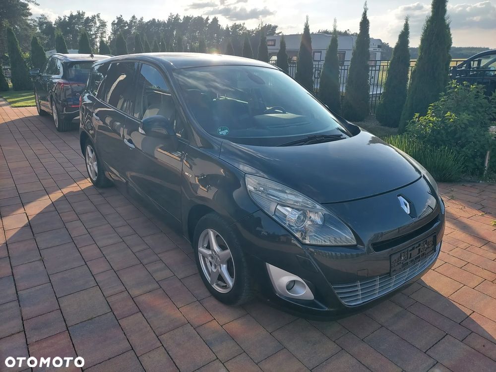 Renault Grand Scenic dCi 130 FAP Bose Edition - 4