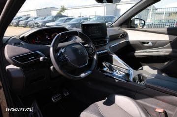 Peugeot 5008 BlueHDI 130 EAT8 GT - 18