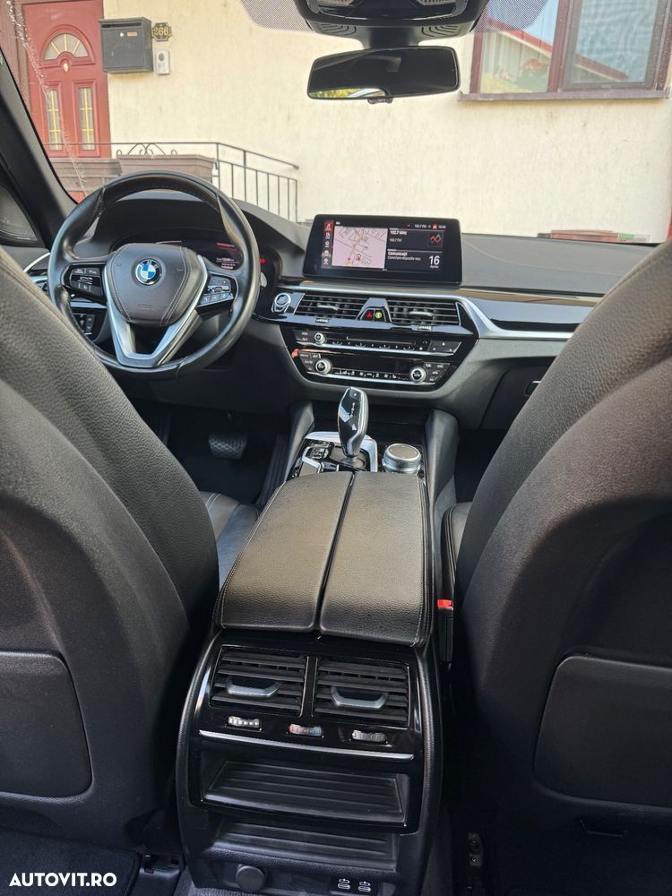 BMW Seria 5 520d EfficientDynamics Edition AT - 16