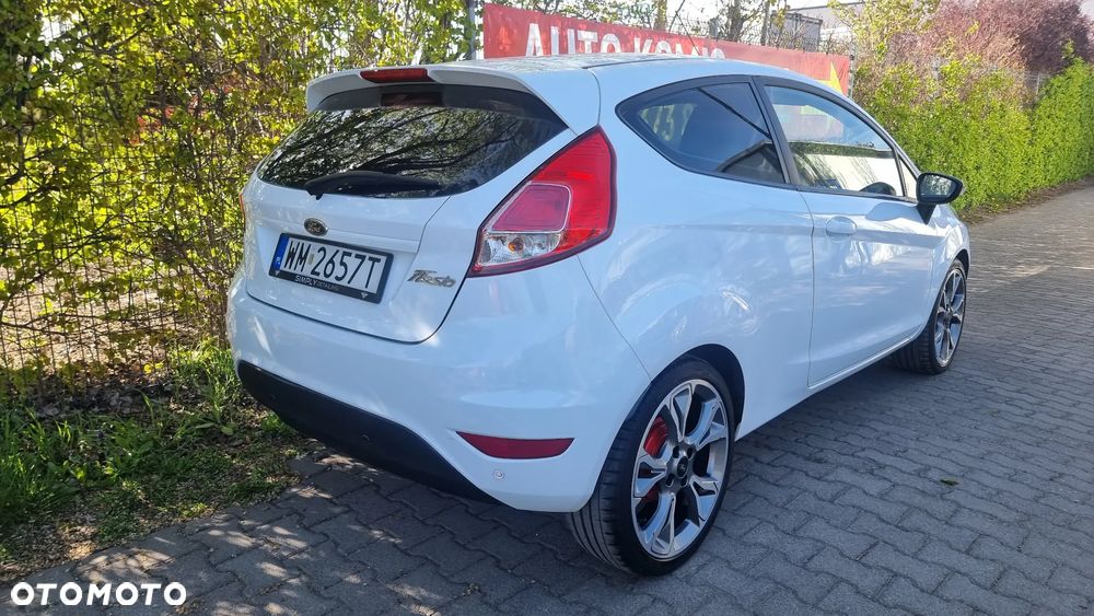 Ford Fiesta 1.5 TDCi Ambiente - 29