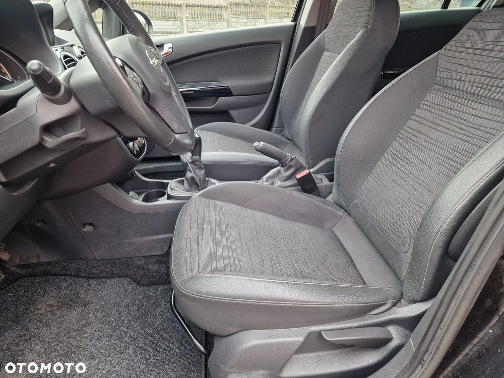 Opel Corsa 1.4 16V Edition - 19