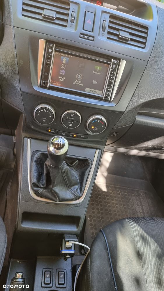 Mazda 5 - 7