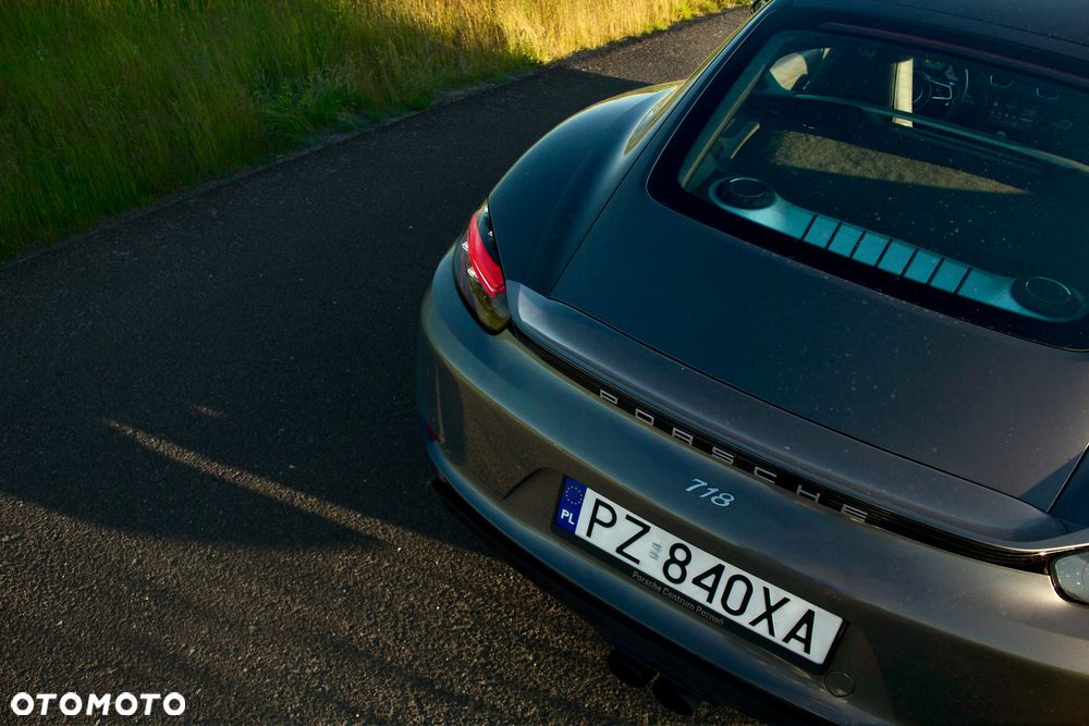 Porsche 718 Cayman PDK - 16